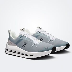 On Running Glacier | White 
Cloudleap size 4.5Y unisex gently used